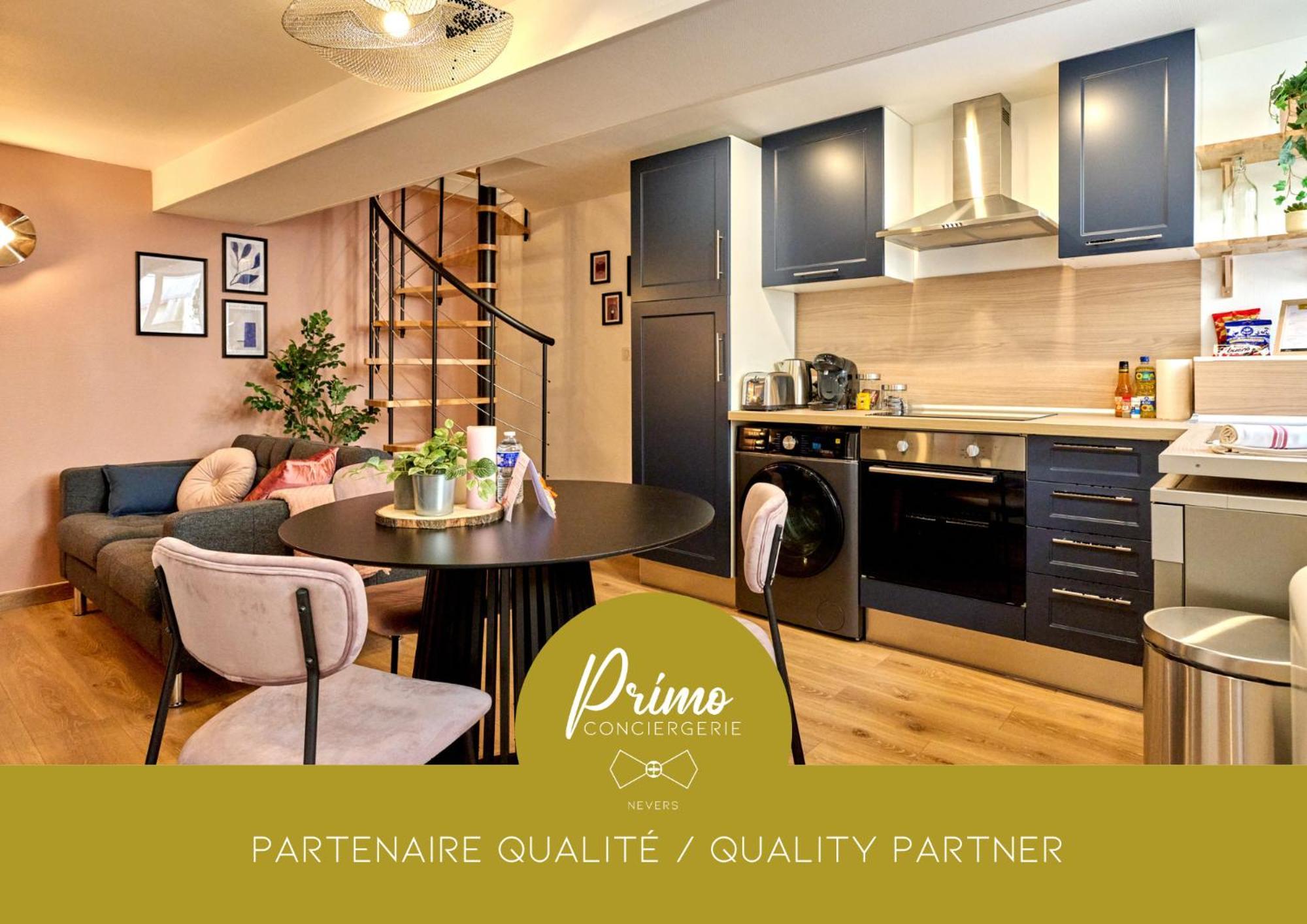 Appartement Le Madeleine Chez Les M By Primo C0Nciergerie à Nevers Extérieur photo